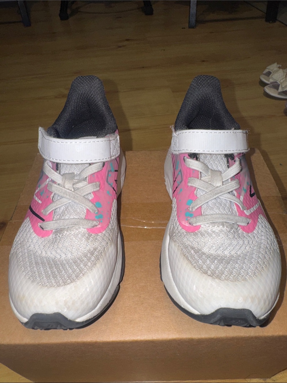 New Balance White and Pink Kids Sneakers with Hook-and-Loop Strap